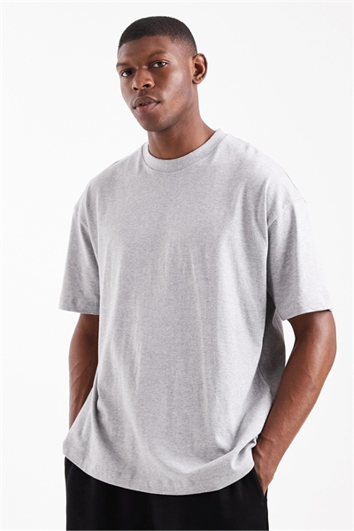 Футболка свободного кроя Essentials артикул 147327545