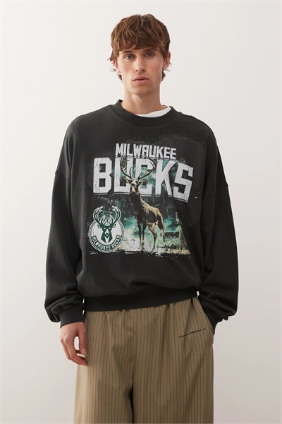Свитшот большого размера «Милуоки Бакс» артикул 150331288