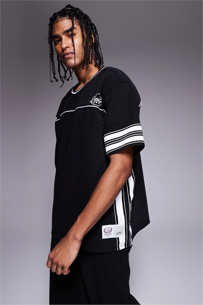 Футболка большого размера в стиле университетской хоккейной команды артикул 142972038