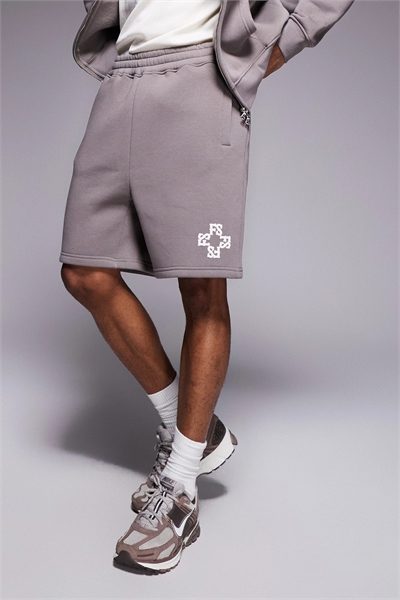 Логотип с монограммой, плотность 320 г/м², короткая co-ord артикул 144764448