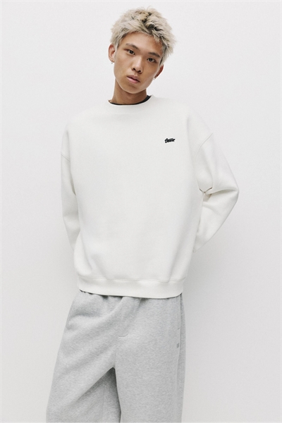 Свитшот с круглым вырезом артикул 151056396