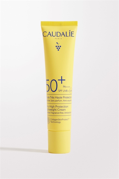 Легкий крем с очень высоким уровнем защиты SPF50+ 40 мл артикул 155322749