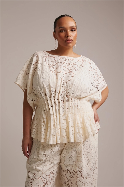 ASOS DESIGN Curve: комплект из кружевного топа с короткими рукавами для невесты артикул 153532605