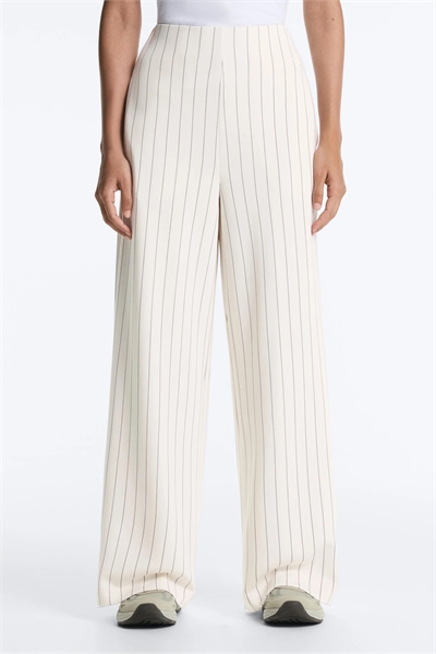 Брюки с широкими брючинами из мягкой ткани в тонкую полоску с добавлением модала артикул 156510282