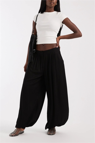 Брюки-балоны с зауженным кроем артикул 155539157