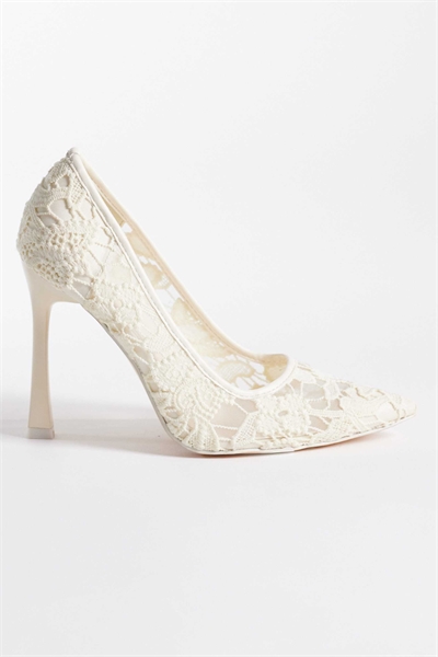 Туфли на каблуке цвета бузины артикул 153891301