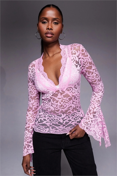 Топ из кружева с полупрозрачной тканью, глубоким вырезом и длинными рукавами-трубочками артикул 153533262