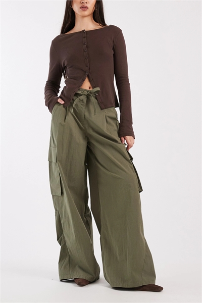 Брюки-карго с отбеленными манжетами артикул 154053742