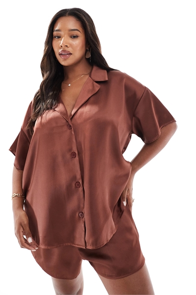 Рубашка с короткими рукавами из атласа ASOS DESIGN Curve co-ord артикул 141914257