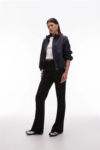 Брюки-скинни с зауженным низом и расклешенными штанинами, сшитые на заказ артикул 136677065