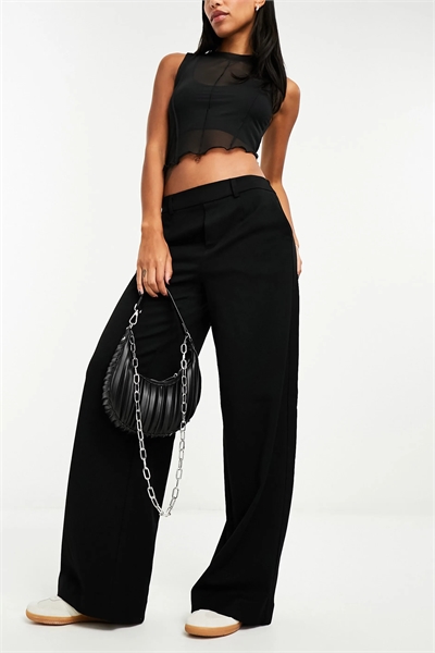 Элегантные брюки средней посадки на резинке артикул 129258777