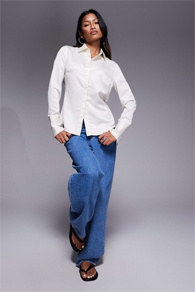 Приталенная атласная рубашка артикул 148522575