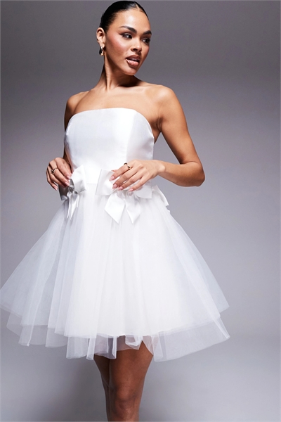 Свадебное мини-платье из тюля с бантиком артикул 141731241