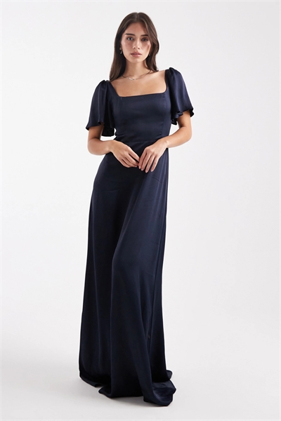 Макси-платье для подружки невесты с квадратным вырезом и рукавами-крылышками артикул 149657525