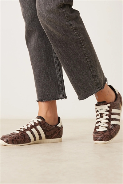 Тренеры из Японии артикул 147259248