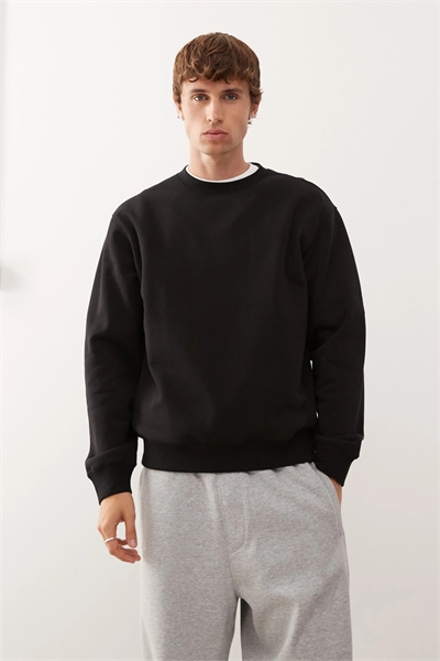 Свитшот классического кроя артикул 149293300