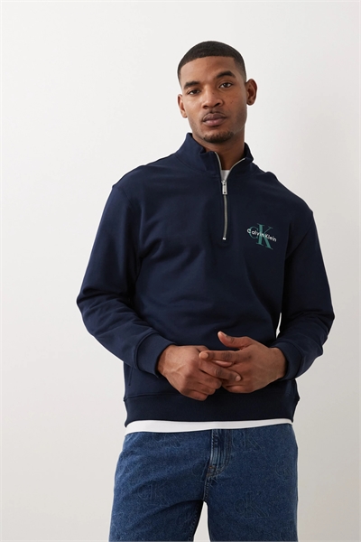 Толстовка с логотипом на груди и застежкой-молнией на 1/4 длины артикул 148521454