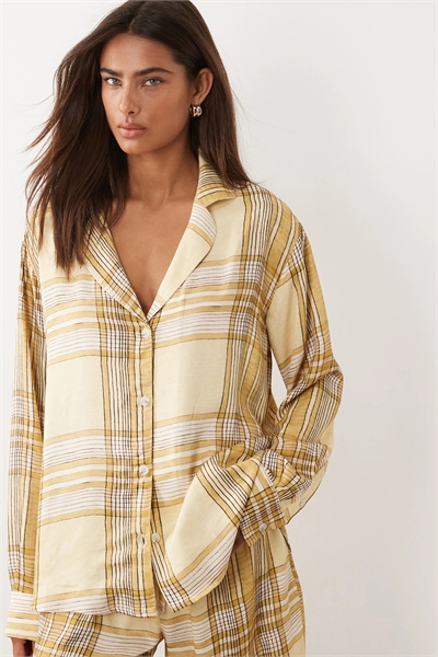 Рубашка с атласным воротником-ревер артикул 155697964