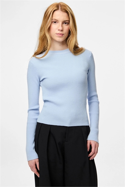 Вязаный свитер артикул 156633072