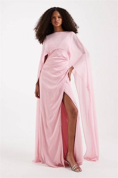 Атласное макси-платье для подружки невесты с сетчатой накидкой артикул 154078327