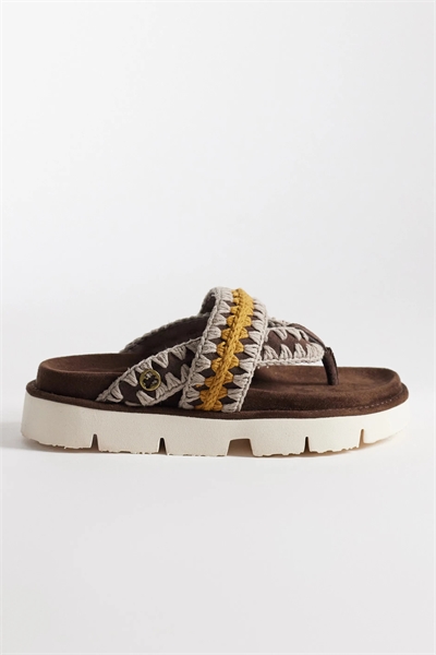 Сандалии с отстрочкой артикул 154959853