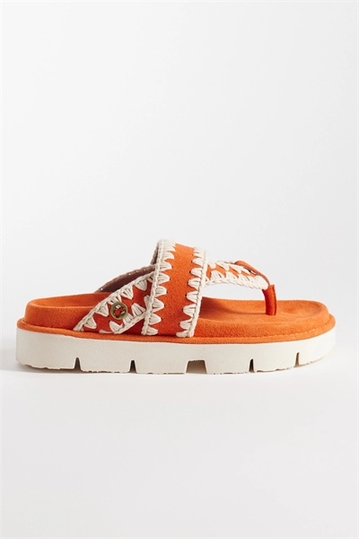 Сандалии с отстрочкой артикул 154959846