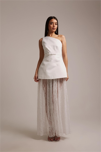 Свадебное макси-платье на одном плече из атласа и кружева артикул 154051801