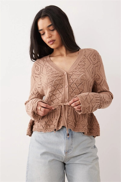 Вязаный кардиган с V-образным вырезом и пеплумом артикул 151865808