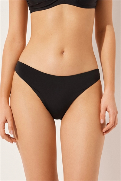 Бикини-трусики из Индонезии артикул 153540501