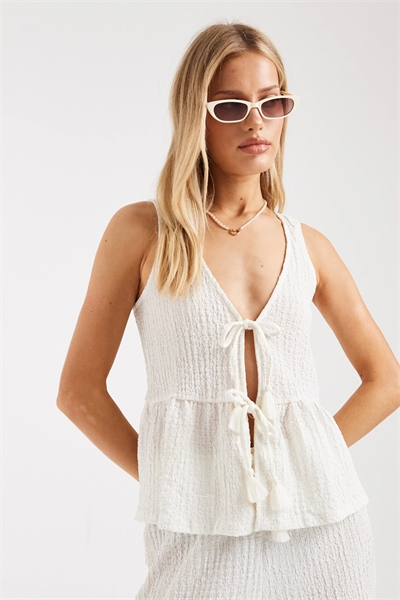 Жилет с пеплумом и фактурной отделкой co-ord артикул 152320233