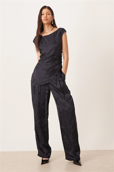 Брюки из атласного жаккарда с высокой талией и прямым кроем, сшитые по индивидуальному заказу co-ord артикул 150830021