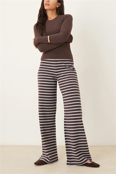 Брюки с широкими брючинами и полосками с ворсовой отделкой co-ord артикул 153662175