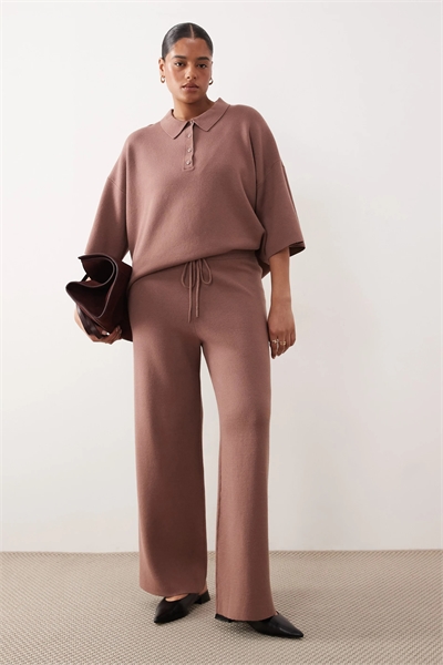 ASOS DESIGN: трикотажные брюки с широкими брючинами для полных co-ord артикул 151783800