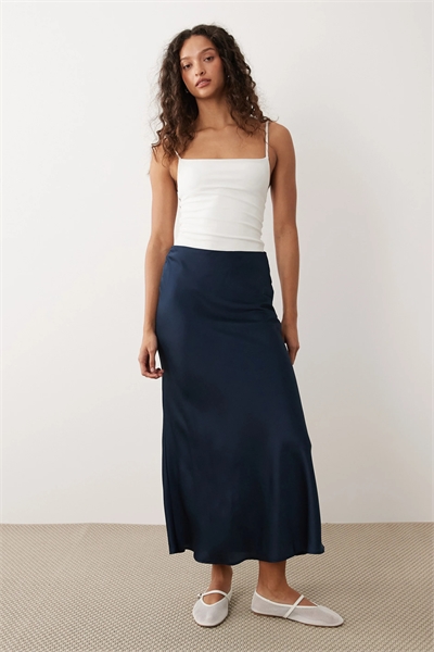 Атласная юбка макси артикул 147133647
