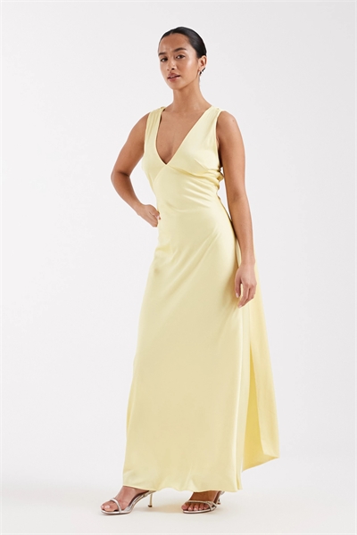 Макси-платье для подружки невесты с V-образным вырезом, атласным верхом и шнуровкой на спине, с шарфом артикул 154078803