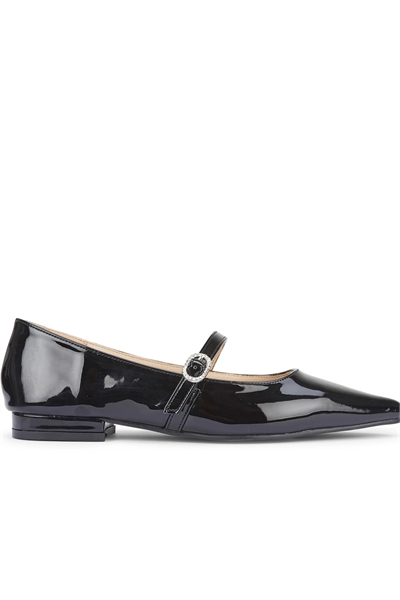 Балетки с заостренным носком и застежкой-пряжкой артикул 151942932