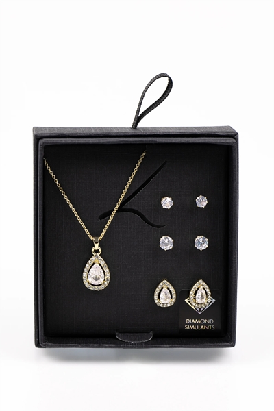 Комплект из колье и сережек с имитацией золота, бриллиантов, стразами и жемчугом артикул 143733235