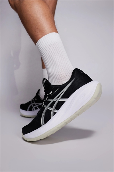 Кроссовки Gel-Cumulus 28 артикул 153154158