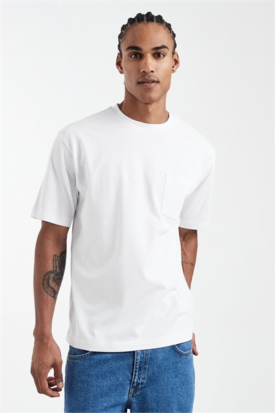 Толстое свободное футболка с карманом артикул 154640937