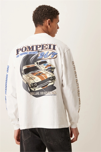 Футболка с длинным рукавом и принтом на спине «Помпеи» артикул 154691386