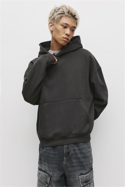 Свитшот прямого кроя с капюшоном артикул 151965389