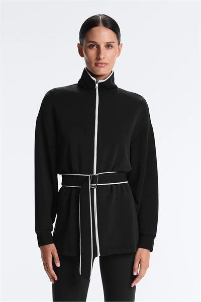 Длинный пиджак с отворотами из модала с мягкой текстурой артикул 156608868