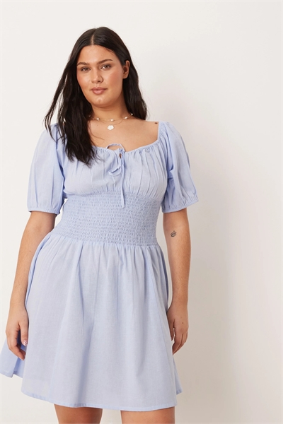 Мини-платье для пляжа с рукавами-буфетками и завязками спереди артикул 153330007