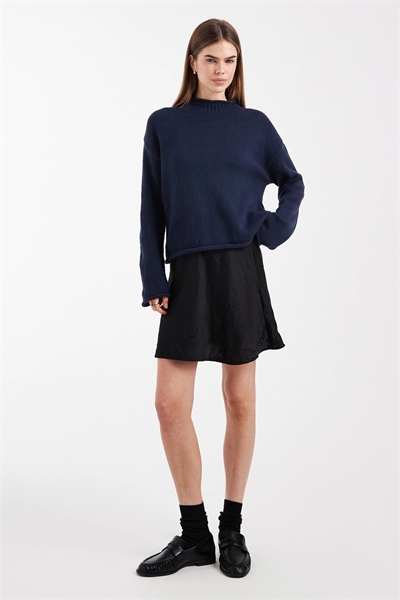 Мини-юбка из гофрированного атласа артикул 152626549