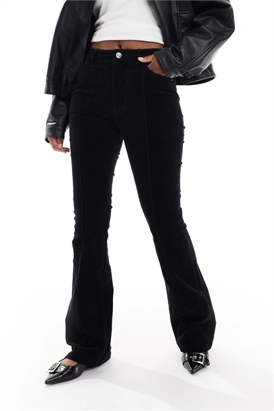 Брюки-клёш с отворотами артикул 149927662