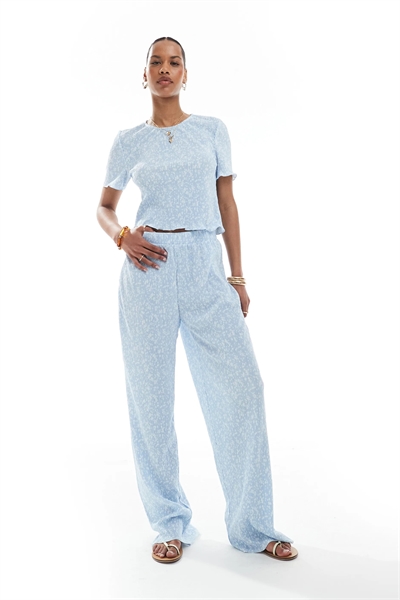 Брюки с широкими брючинами и мини-плиссировкой co-ord артикул 146736853