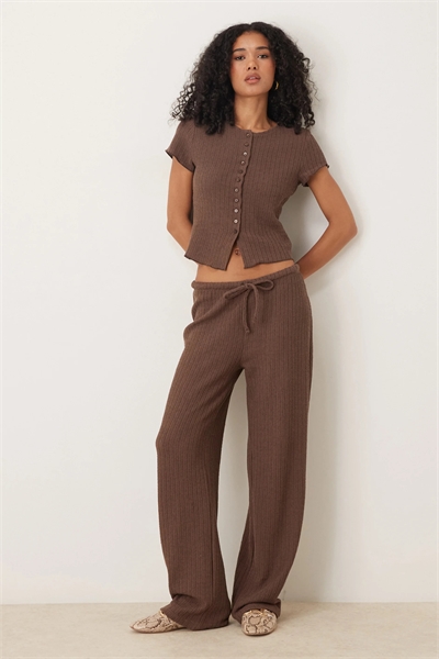 Брюки с прямыми брючинами, связанные крючком, с завязками на талии co-ord артикул 148859527