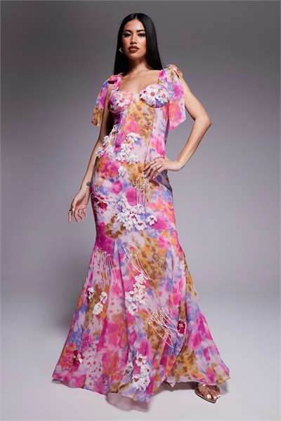 Макси-платье с принтом и декоративными элементами артикул 139985376