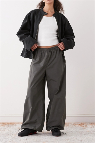 Спортивные штаны с балонами артикул 154840037