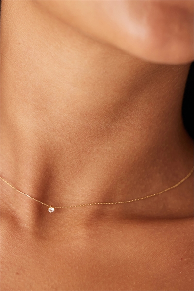 Колье с подвеской из тонкой цепочки и хрусталя артикул 149730445